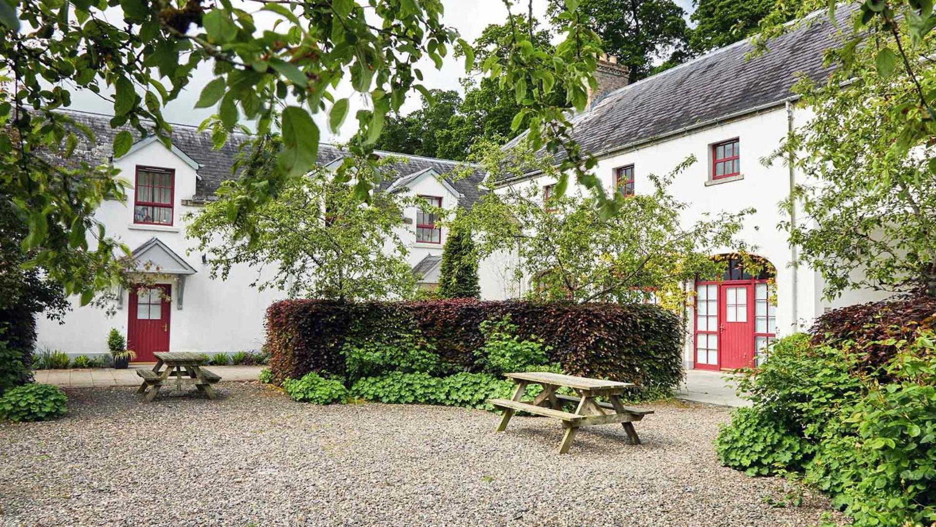 Old Stable Mews Castle Leslie Villa Glaslough Exterior photo